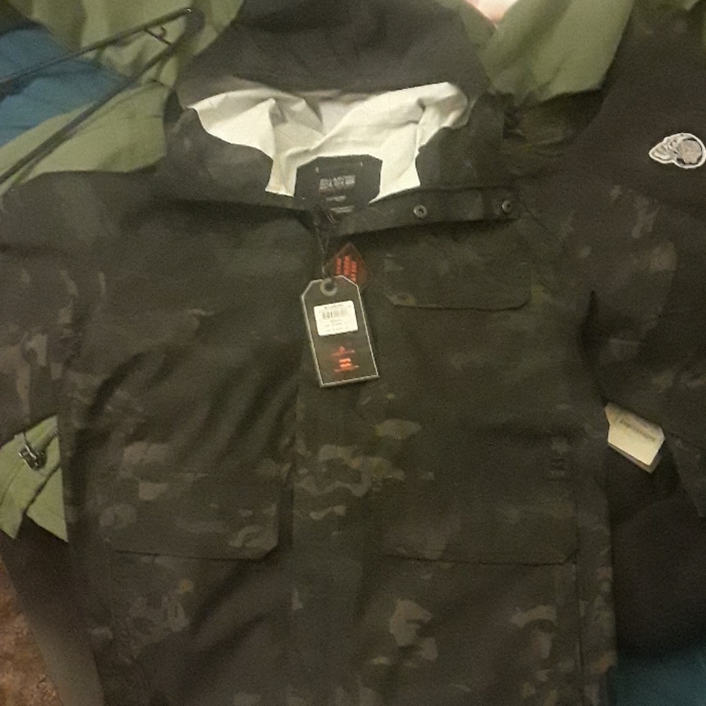 billabong a/div waterproof camo windbreaker